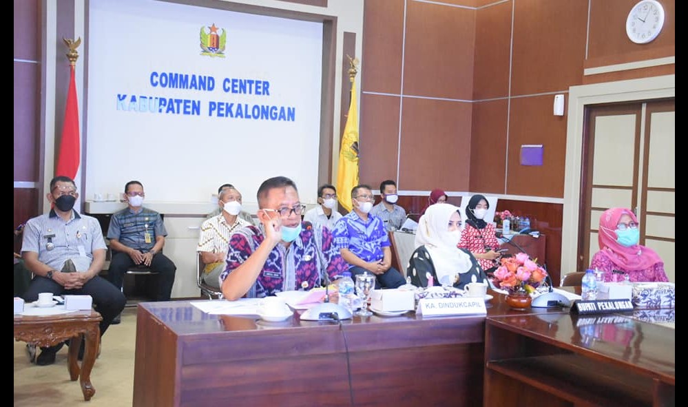 JUNJANG ADMINDUK DAN SAPU JAGAD WAKILI KABUPATEN PEKALONGAN BERLAGA DI AJANG KIPP JATENG TAHUN 2021